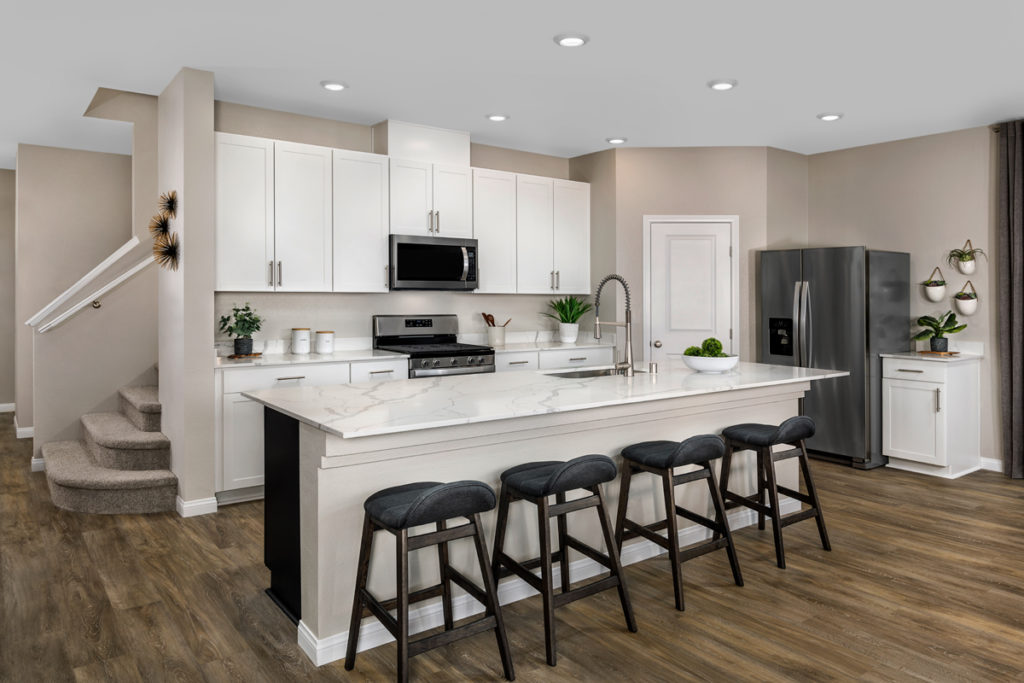 KBLV_AdobeRanch_Plan2469-Kitchen_9680b-1200