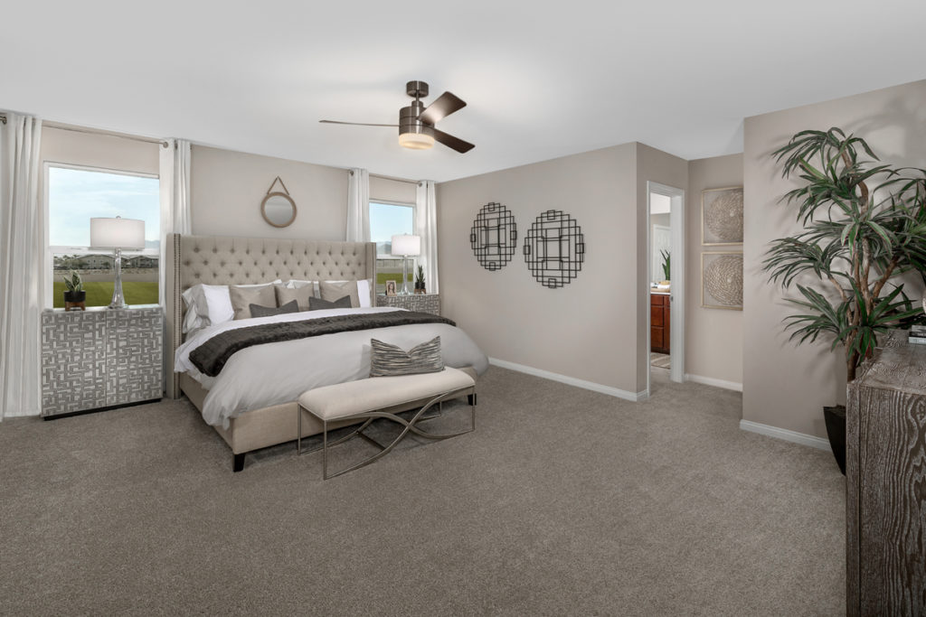 KBLV_EchoPark_Plan2469-OwnerBedroom_2268d-1200