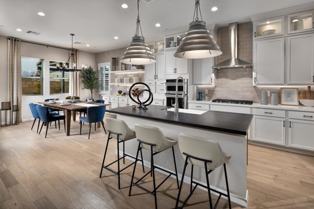 Toll-Brothers-at-Skye-Canyon-Montrose_Braga_Kitchen_1_1800