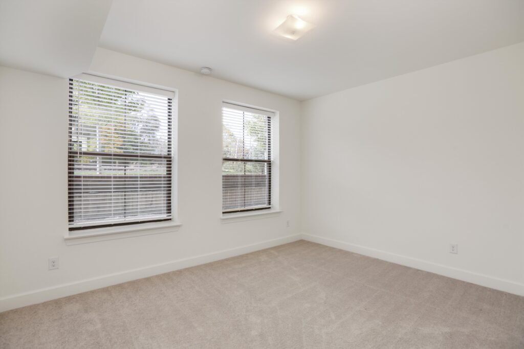 1260 Diamond Court Owners Bedroom