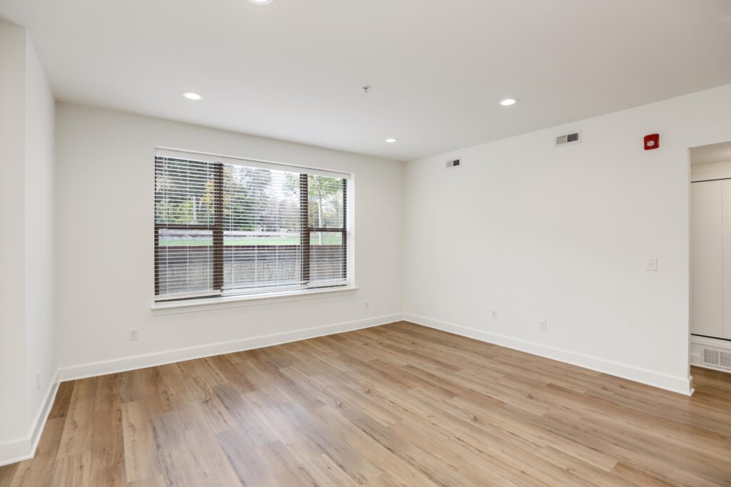 1260 Diamond Court Living Room